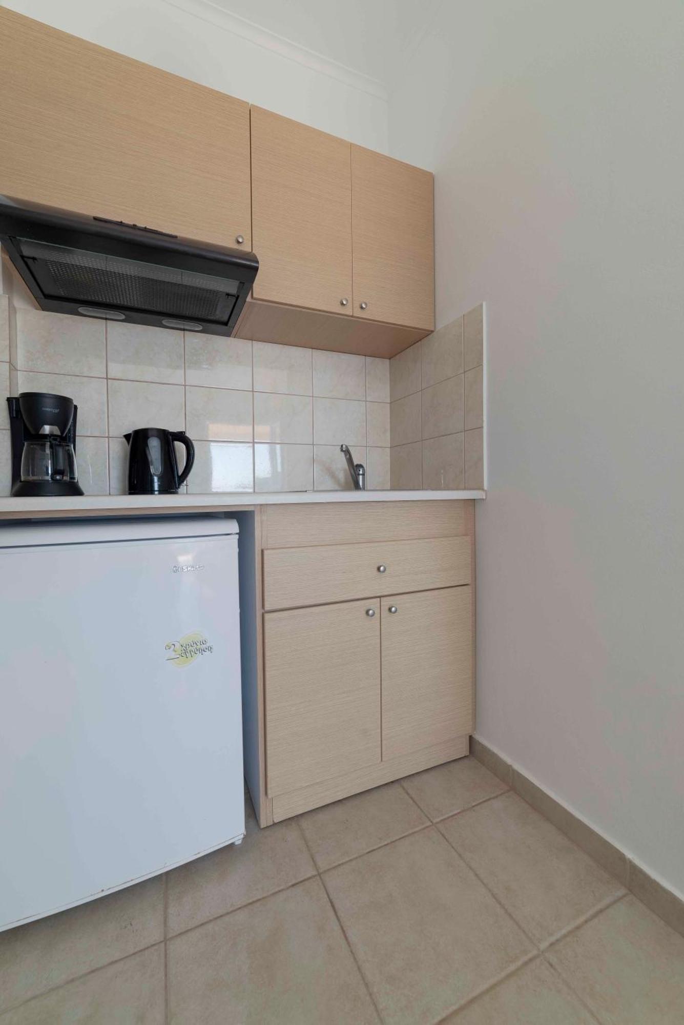 Aparthotel San Lazzaro Nydri  Esterno foto
